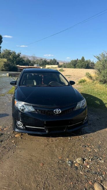 tayota kamri 35: Toyota Camry: 2011 г., 2.5 л, Автомат, Бензин, Седан