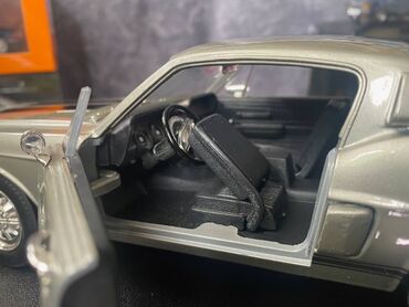 Avtomobil modelləri: Коллекционная модель SHELBY MUSTANG GT500KR silver 1968 Road — 15