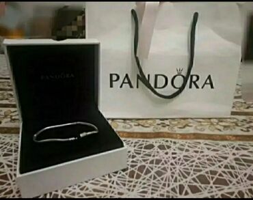 Bilərziklər: Təcili Satılır. Endirim Var. Pandora gümüş qolbaq satılır.18sm.Təzə