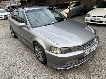 Honda: Honda Accord: 2000 г., 2 л, Автомат, Бензин, Седан