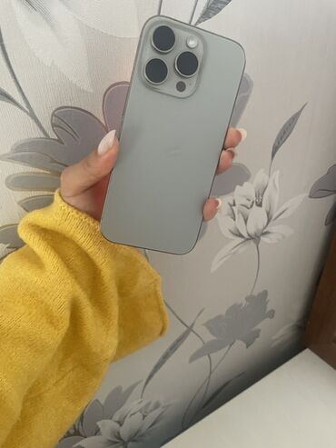 трекер для авто: IPhone 16 Pro, Новый, 256 ГБ, Серебристый, Зарядное устройство, Защитное стекло, Коробка