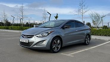 yan güzgülər s: Hyundai Elantra sedan – gümüşü rəng, xarici görünüşü dinamik xətlər və — 3