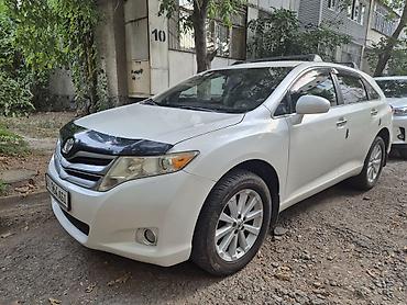 странный машина: Toyota Venza: 2011 г., 2.7 л, Автомат, Бензин, Универсал — 1
