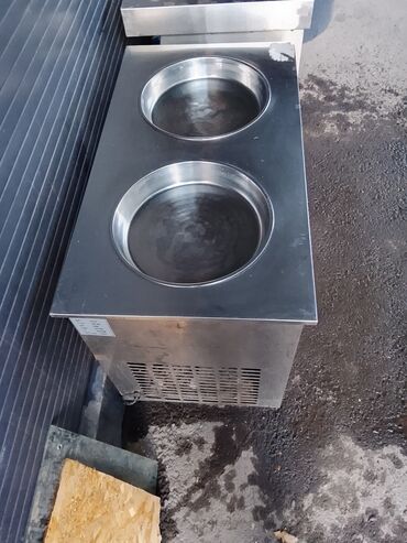 холодильник для мороженого: Аппарат для жареного мороженого (Fried Ice Cream Machine) - Модель