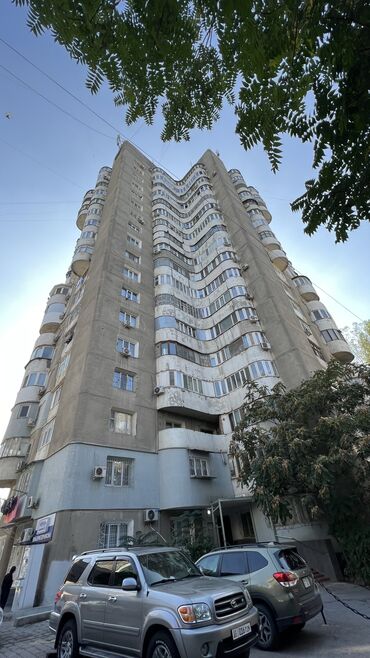 квартиру меняю на дом: 2 бөлмө, 49 кв. м, Жеке план, 17 кабат, Эски ремонт