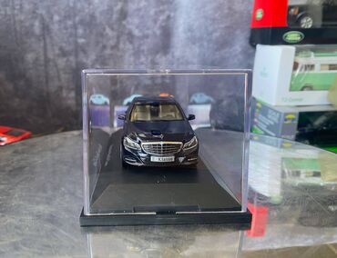 Avtomobil modelləri: Коллекционная модель Mercedes-Benz E-Class Elegance W212 blue — 7