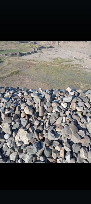 Digər tikinti materialları: Seben her ölçùde var kubu 28 manat hoptavoy xirda boyuk razmer var el — 4