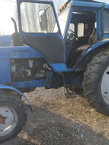 Traktorlar: Minsk MTZ Belarus 80.1 traktor - Rəng: mavi, kabinalı - Ön təkərlər — 2