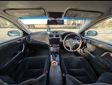 awd: Honda Accord: 2003 г., 2 л, Автомат, Бензин, Седан — 3