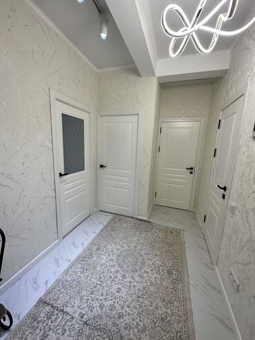 ленинградская молодая гвардия: 3 комнаты, 70 м², Элитка, 5 этаж, Евроремонт