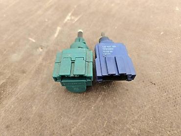 cari online: SENZOR ZA VOLKSWAGEN OSTALO - 1J0927189 — 1