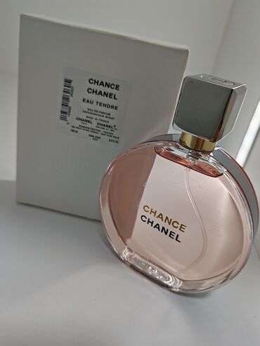 ellen amber: Chance eau tendre od chanel-a je nežan, blistav i glamurozan parfem