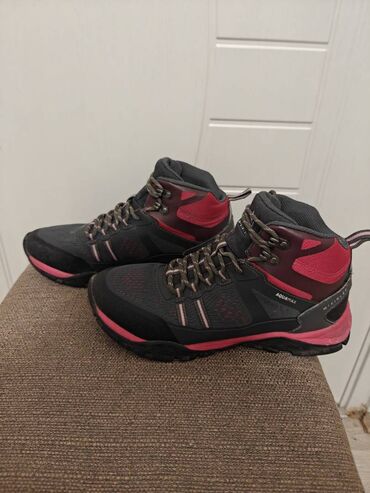 Čizme: Čizme, 39 na lalafo.rs — 7 Čizme: Čizme, 39 — 7