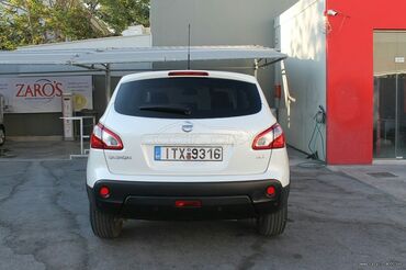 Nissan: Nissan Qashqai: 1.5 l. | 2013 έ. SUV/4x4 — 5