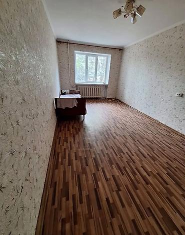 2 комнаты, 43 м², 8 мкр Индивидуалка, 1 этаж