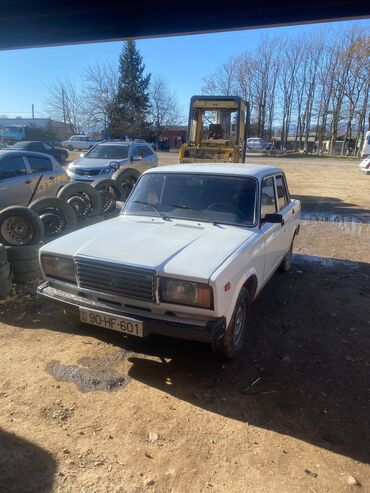 sovet maşınlarının satışı: VAZ (LADA) 2107: 1.7 l | 2009 il 58179 km Sedan