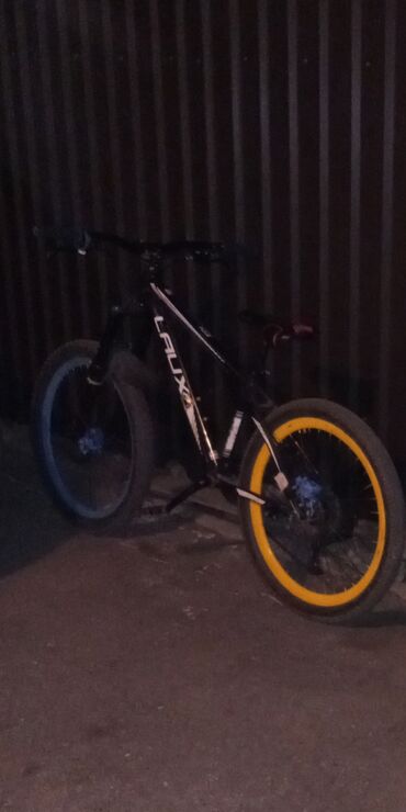 интернет магазин спортивной одежды бишкек: Горный велосипед Laux доп фотки скину - Рама: алюминиевая, хардтейл