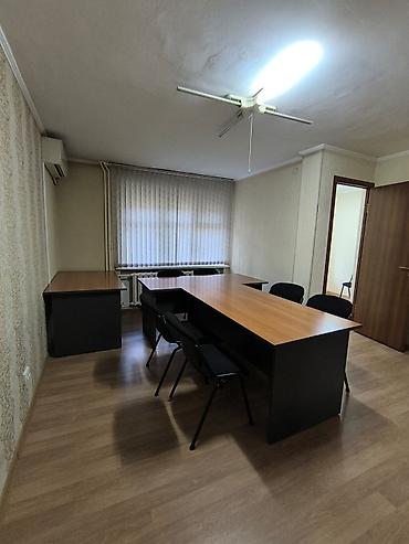 аккеме: Продажа офисов 43 м², С ремонтом, Многоэтажное здание, 1 этаж — 2
