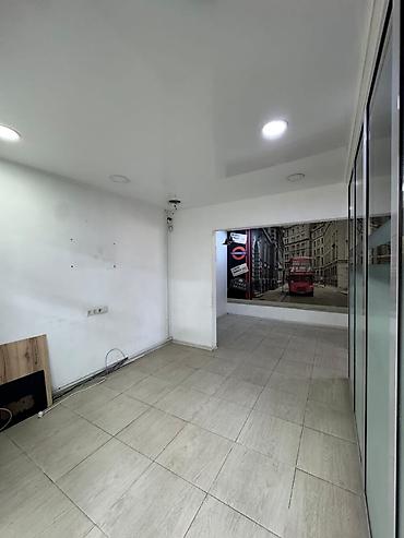 group: Продажа офисов 136 м², Без ремонта, Многоэтажное здание, 1 этаж — 3