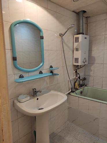 7 mərtəbə: 2 otaq 70 m2. 9 / 7 Mərtəbə Mənzil 260 saylı məktəbin yanında — 1