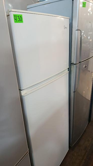 Midea ikiqat qapılı soyuducu - Üstdə dondurucu bölmə, altda geniş