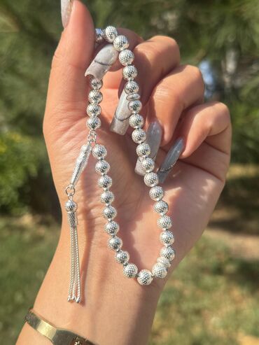 təşbeh: Gümüş təsbeh ✔️
hədiyyəlik qablaşma ✔️
çatdırılma var ✔️