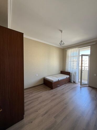 Uzunmüddətli kirayə mənzillər: Sumqayıt şəhəri bulvarı mida 4 otaq 16/8 çi mertebesi denize — 6