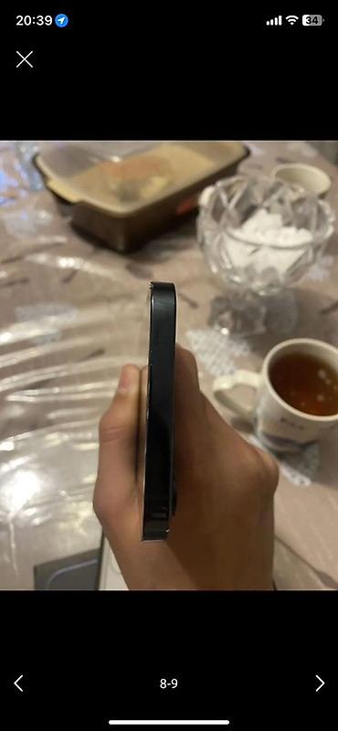 Apple iPhone: IPhone 12 Pro, Qara, Face ID — 3