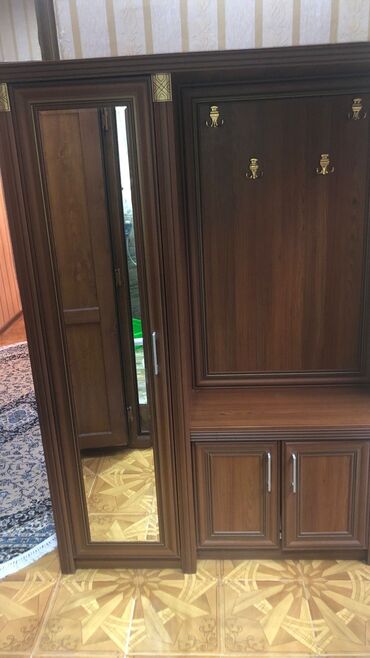 Qonaq otağı dəstləri: Dolab, Kredit yoxdur
