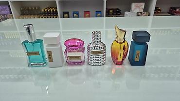 Hədiyyə bağlamaları: Hədiyyə qutusu, rəng - Qızılı — 22