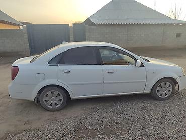 vento vento: Chevrolet Lacetti: 2003 г., 1.6 л, Автомат, Бензин, Седан — 4