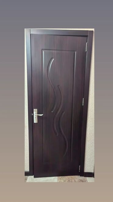 ag qapı: Межкомнтаная дверь