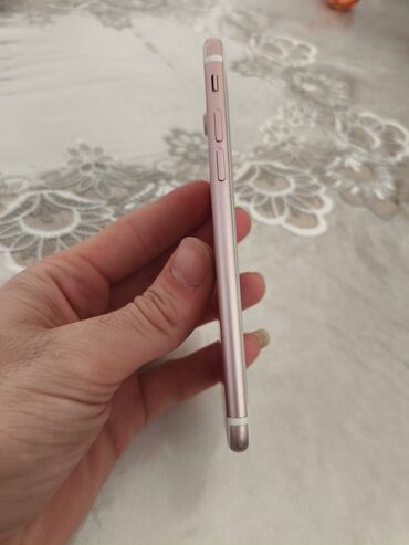 чехол на iphone 7 plus: IPhone 7, 32 ГБ, Rose Gold, Отпечаток пальца