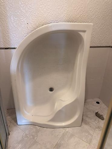 dus kabinalar: İşlənmiş Üstü açıq kabina, Künc üçün, Ünvandan götürmə — 3