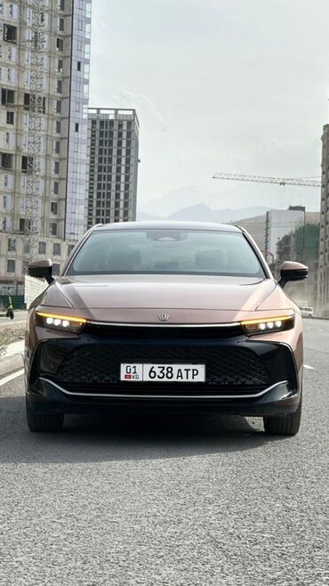 крыло на ауди с 4: Toyota Crown: 2024 г., Вариатор, Гибрид, Кроссовер