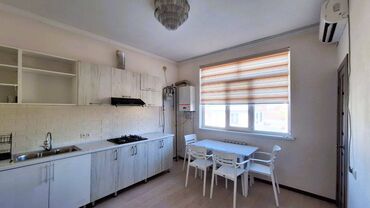 жибек жолу дом: 1 комната, 45 м², Индивидуалка, 3 этаж, Косметический ремонт