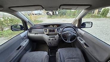 вокси ноах: Toyota Noah: 2003 г., 2 л, Автомат, Бензин, Минивэн — 9