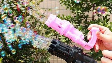 traktori 533: PISTOLJ ZA MEHURICE NOV PISTOLJ ZA BALONE BUBBLE GUN AKCIJA | Cene — 1