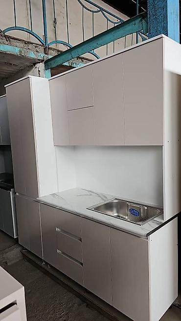 Кухонные гарнитуры: Кухонный гарнитур — 17