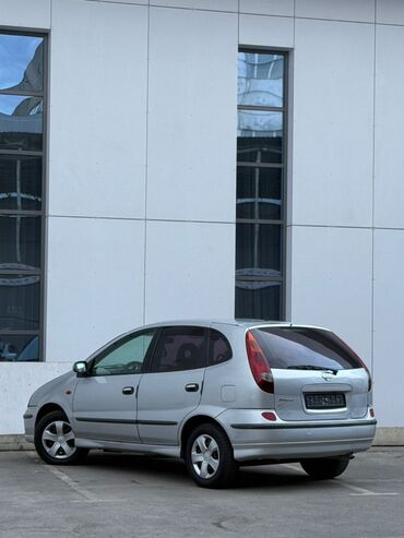 газовый пм: Nissan Almera Tino: 2000 г., 2.2 л, Механика, Дизель, Хэтчбэк
