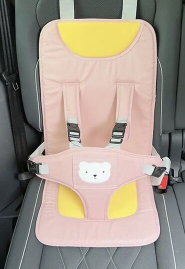 детское кресло на авто: Автокресло, цвет - Розовый, Новый