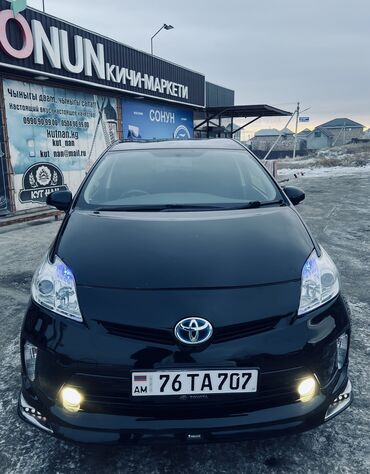 Toyota: Toyota Prius: 2012 г., 1.8 л, Автомат, Гибрид