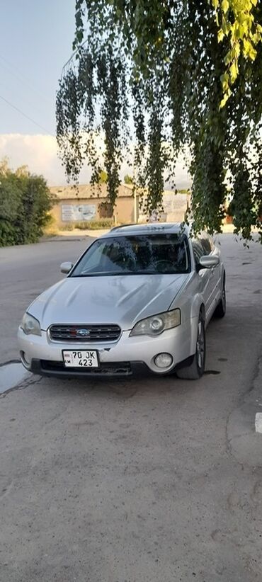 полик на форестер: Универсал Subaru Outback серебристого цвета с характерным дизайном