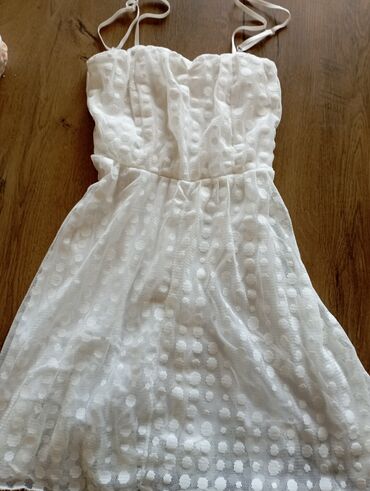 bele haljine prodaja: Haljinica sa postavomduzina 68 cmmoze za vel S i M