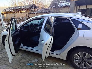 вариант кж: Kia K5: 2020 г., 2 л, Робот, Гибрид, Седан — 3
