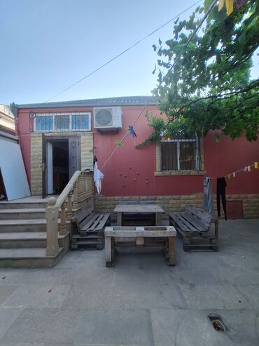 mezahir rustemov kucesi: Binəqədi qəs. 4 otaqlı, 110 kv. m, Kredit yoxdur, Yeni təmirli
