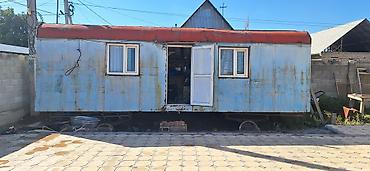 Вагоны: Передвижная строительная бытовка/вагончик на шасси. - Металлический — 8