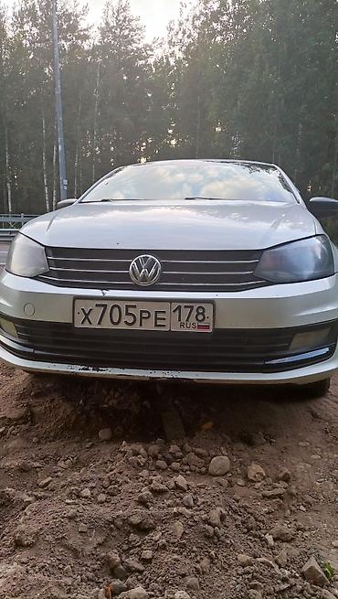 spark 2017: Volkswagen Polo: 2017 г., Седан — 10