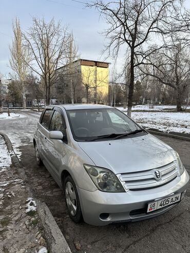 тайота ист куплю: Toyota ist: 2004 г., 1.3 л, Автомат, Бензин, Хэтчбэк