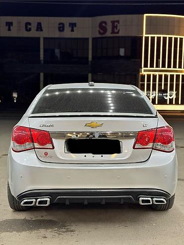 Avtomobil satışı: Chevrolet Cruze: 1.4 l | 2015 il 256000 km Sedan — 3